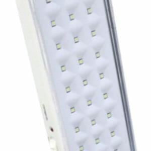Luz De Emergencia LED De 30 Leds Y Autonomía De 6hs Y 3hs